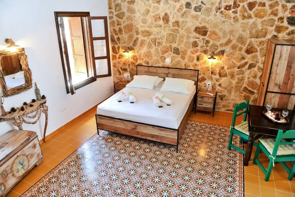 Meandros Suite In Old Town Rhodes City Exterior foto