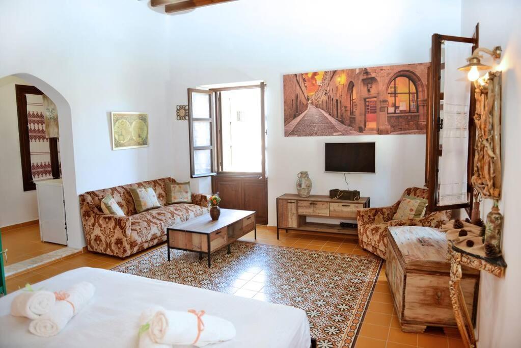 Meandros Suite In Old Town Rhodes City Exterior foto